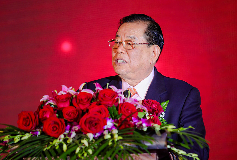 德業(yè)人將用心堅守使命,<br>為實現(xiàn)夢想不懼櫛風(fēng)沐雨、砥礪前行。